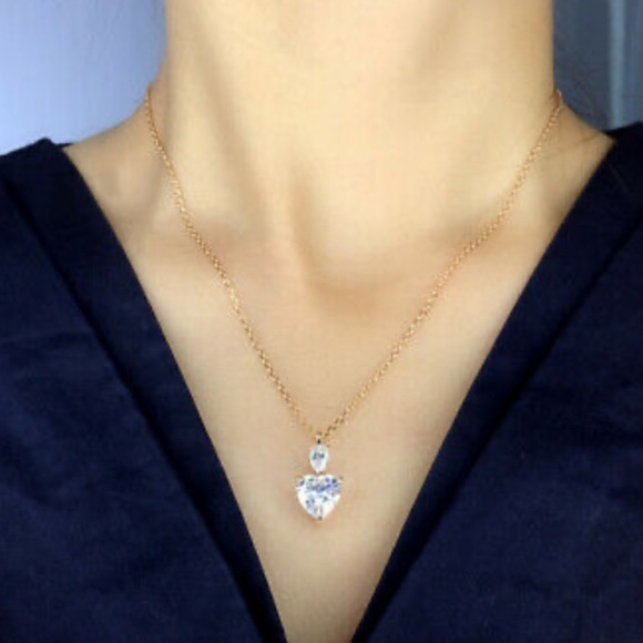 NEW 18k rose gold plated heart diamond necklace - Picture 2 of 3
